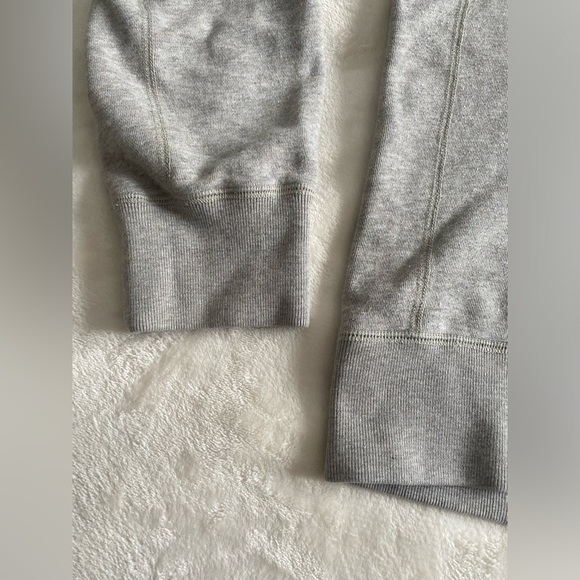 Ralph Lauren Crewneck Unisex (open to offers!) - Picture 3 of 10